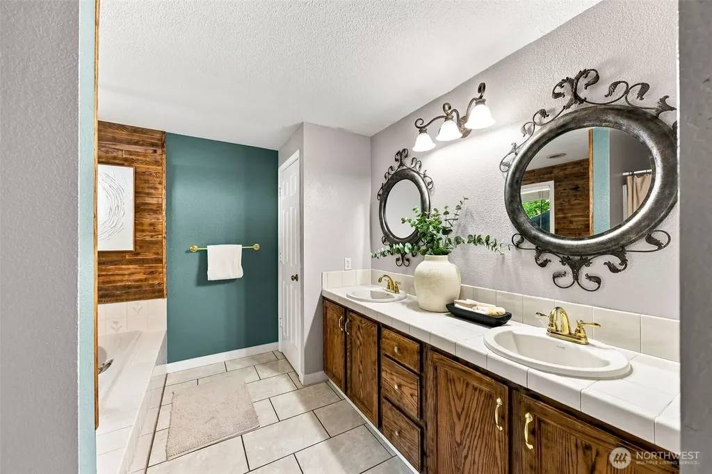 10234 46th Avenue SE Olympia WA 98513