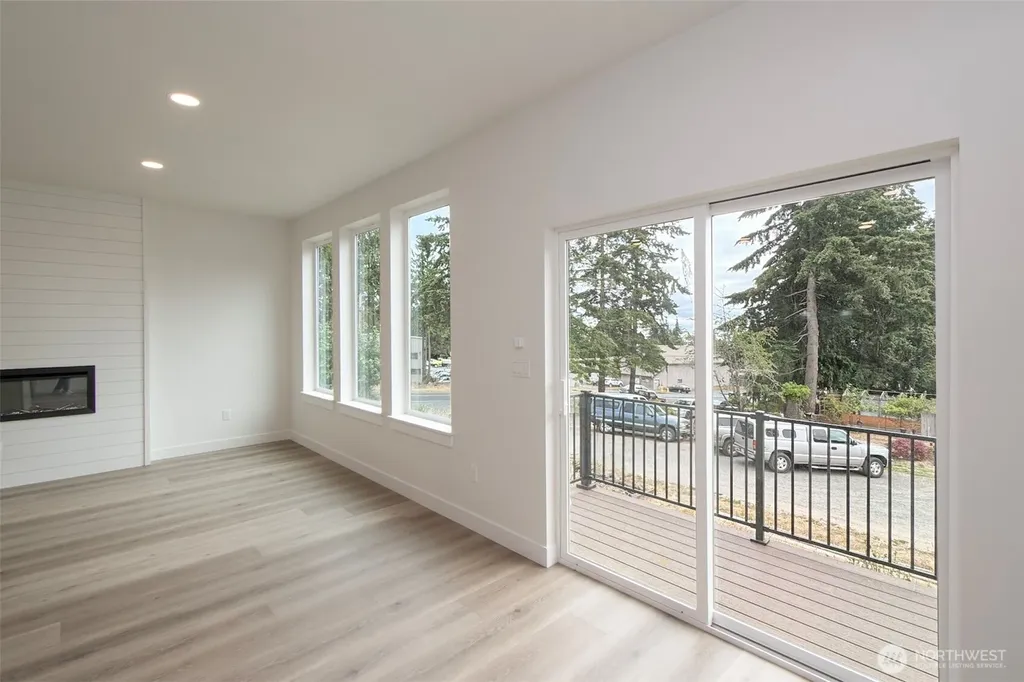 1104 W Lauridsen Boulevard Port Angeles WA 98363