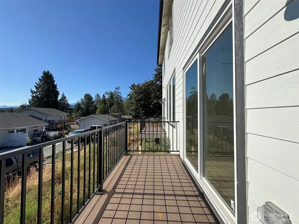1104 W Lauridsen Boulevard Port Angeles WA 98363