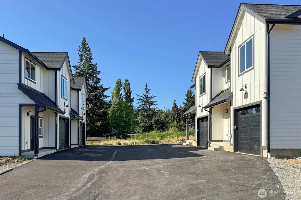1104 W Lauridsen Boulevard Port Angeles WA 98363