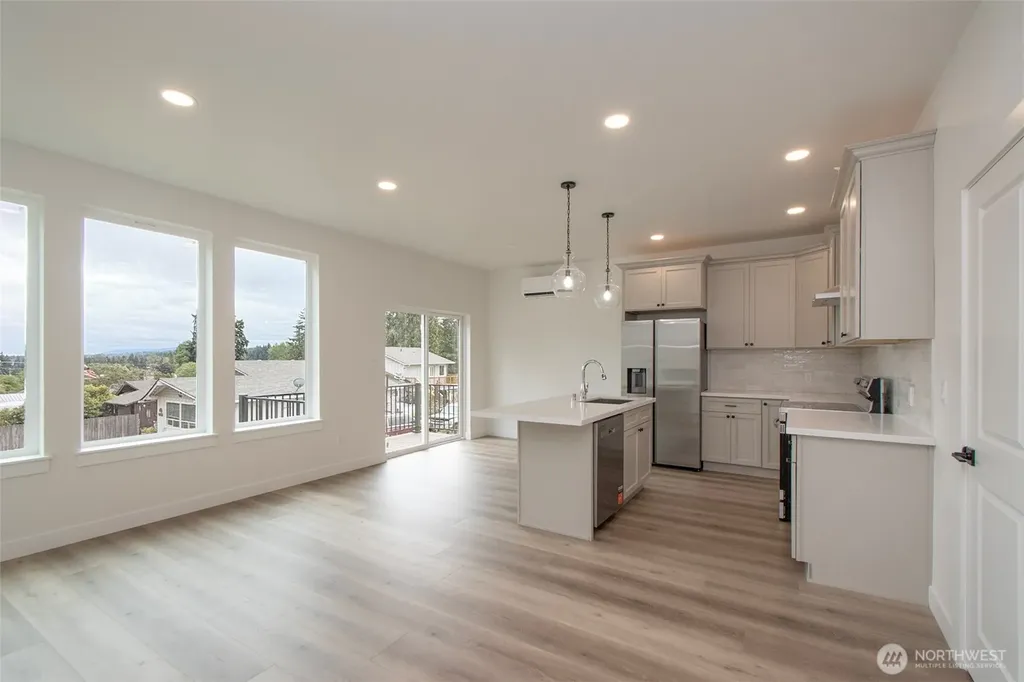 1104 W Lauridsen Boulevard Port Angeles WA 98363