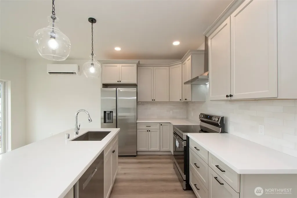 1104 W Lauridsen Boulevard Port Angeles WA 98363