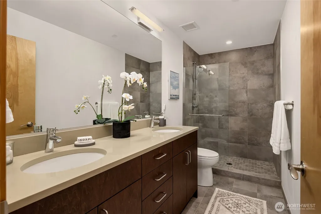 363 Ambrose Lane NW Bainbridge Island WA 98110