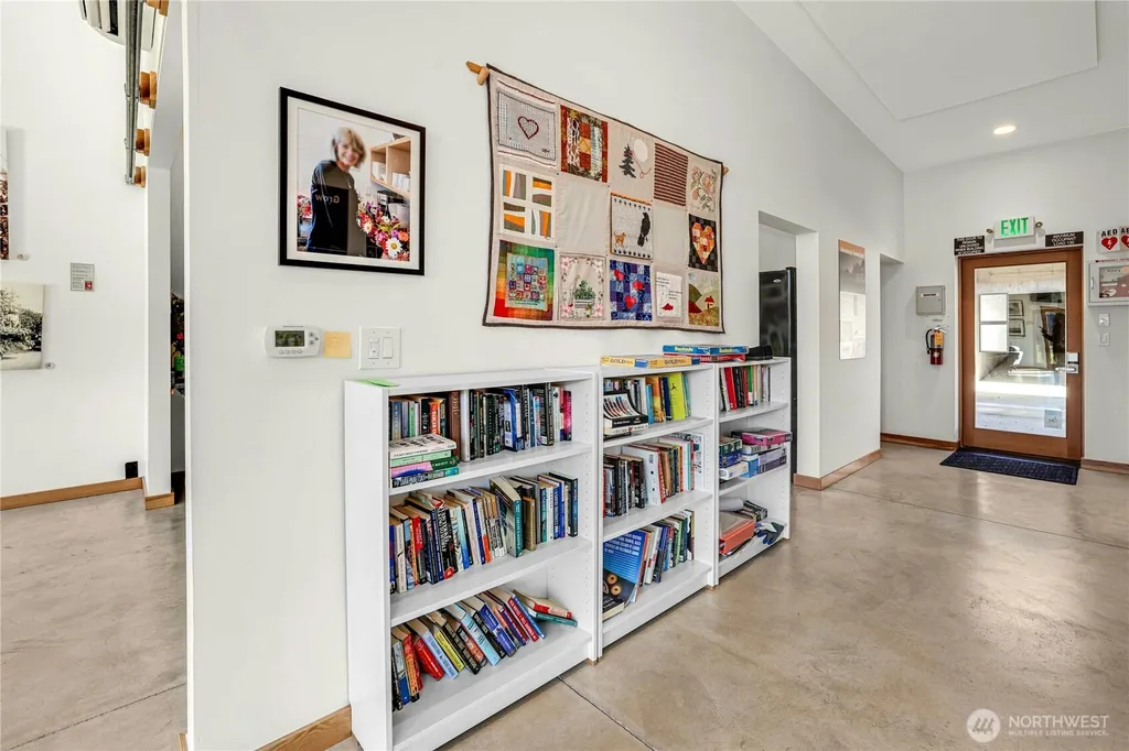 363 Ambrose Lane NW Bainbridge Island WA 98110