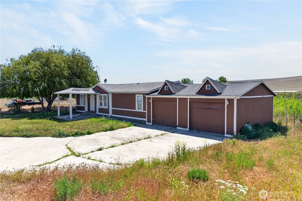 2643 W Bench Road Othello WA 99344