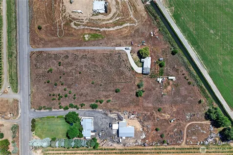 2643 W Bench Road Othello WA 99344