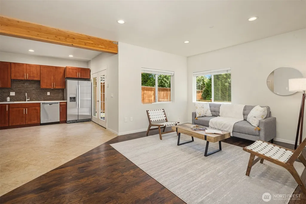 5402 165th Place SW Lynnwood WA 98037