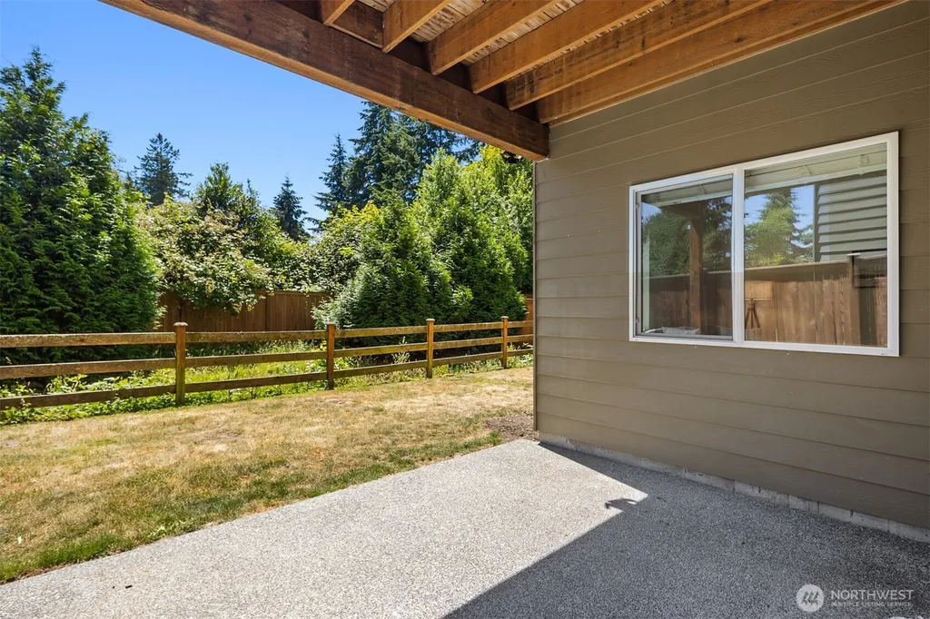 5402 165th Place SW Lynnwood WA 98037