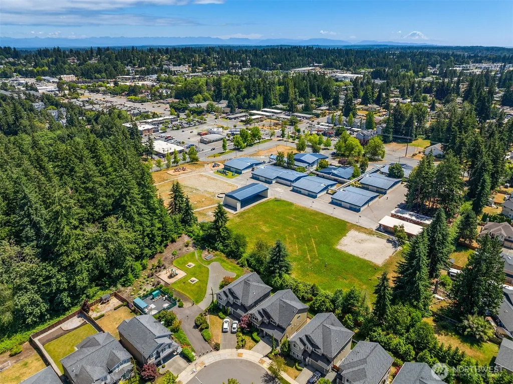 5402 165th Place SW Lynnwood WA 98037