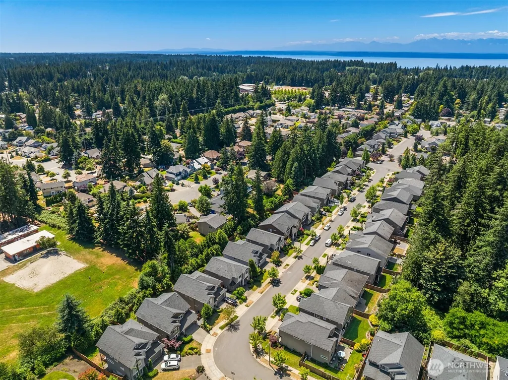 5402 165th Place SW Lynnwood WA 98037