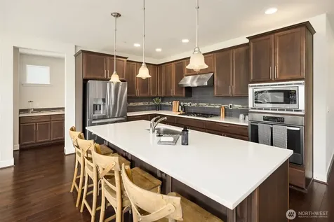 5402 165th Place SW Lynnwood WA 98037