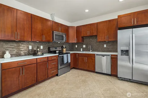 5402 165th Place SW Lynnwood WA 98037