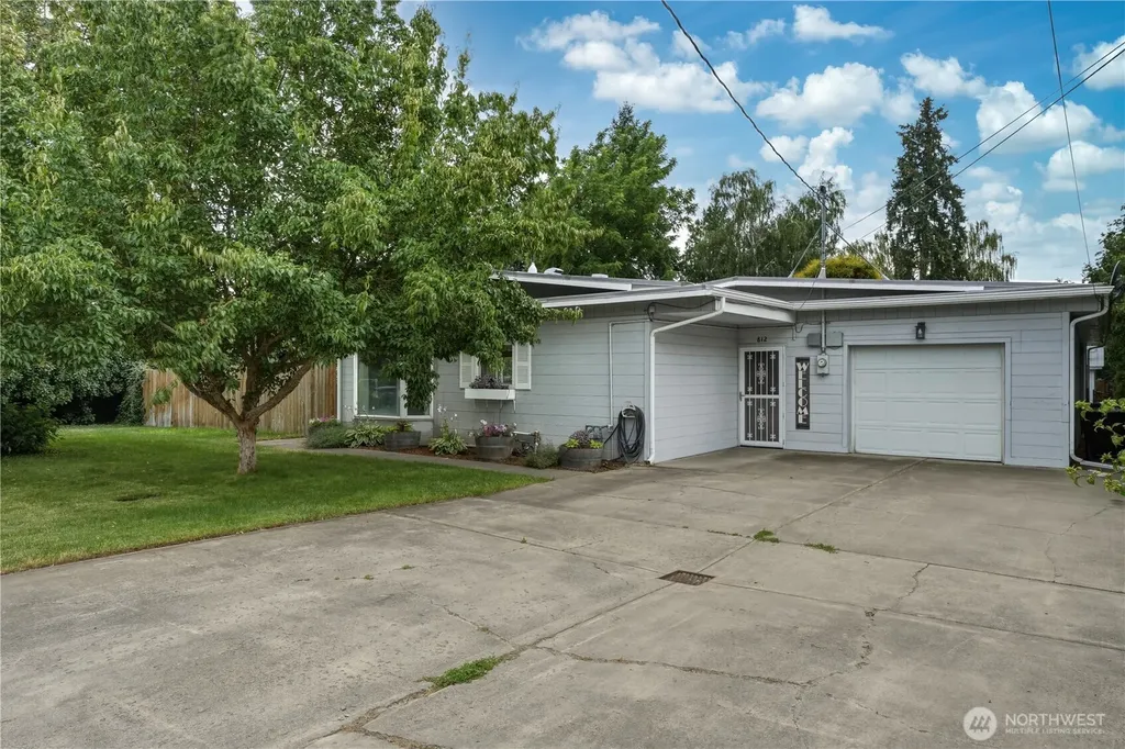 812 Manila Street Walla Walla WA 99362