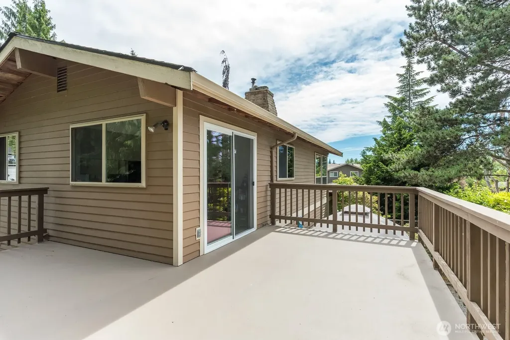 2301 Monica Drive Mount Vernon WA 98273