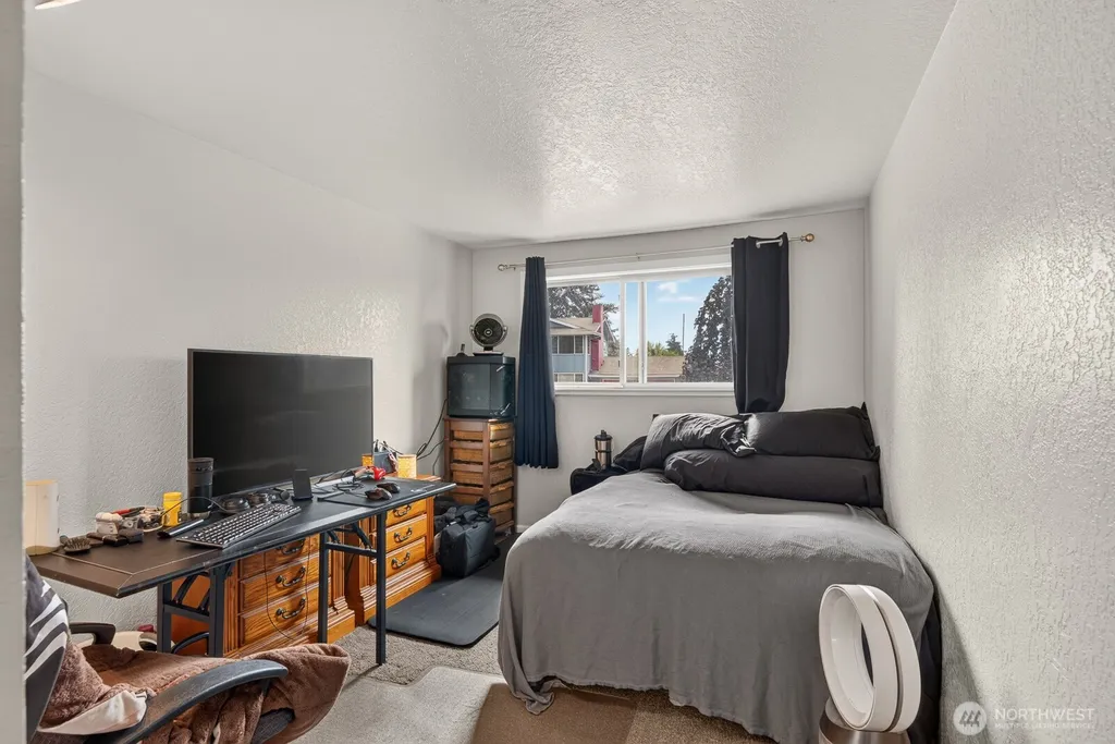 2301 Monica Drive Mount Vernon WA 98273