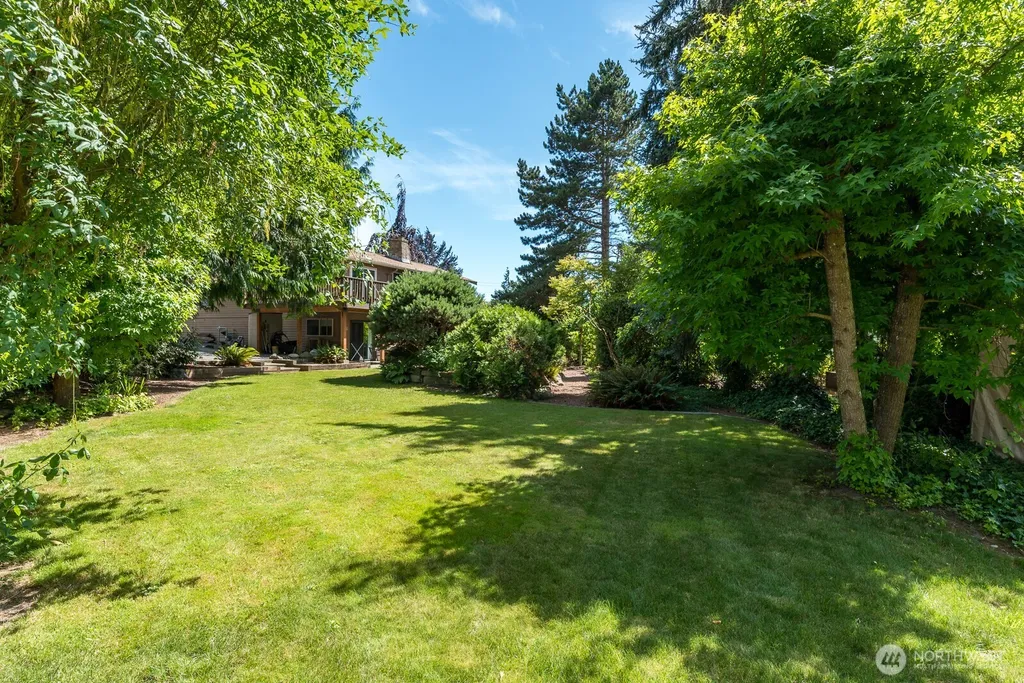2301 Monica Drive Mount Vernon WA 98273