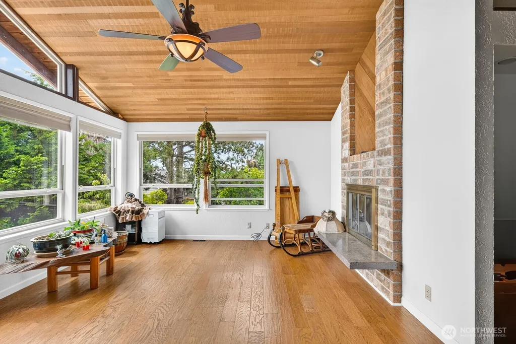 2301 Monica Drive Mount Vernon WA 98273