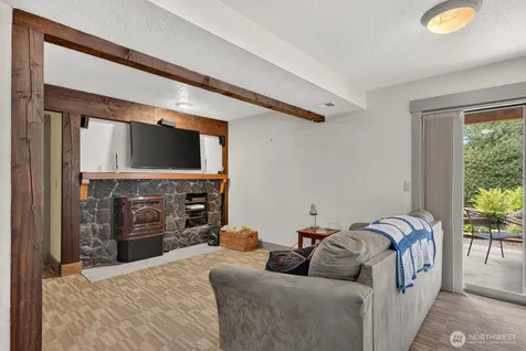 2301 Monica Drive Mount Vernon WA 98273