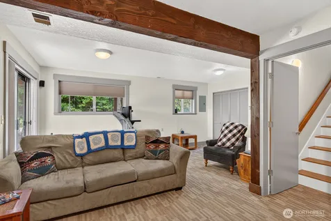 2301 Monica Drive Mount Vernon WA 98273