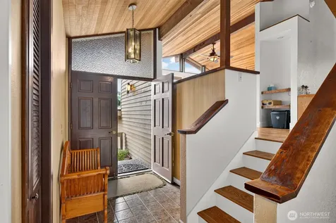 2301 Monica Drive Mount Vernon WA 98273