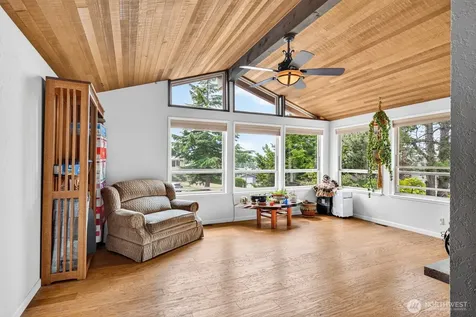 2301 Monica Drive Mount Vernon WA 98273
