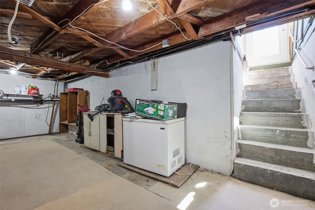 1921 Sunset Highway East Wenatchee WA 98802