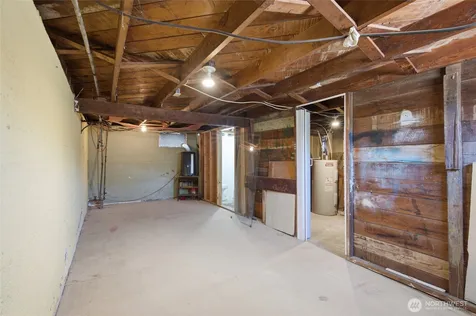 1921 Sunset Highway East Wenatchee WA 98802