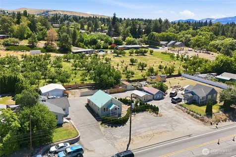 1921 Sunset Highway East Wenatchee WA 98802