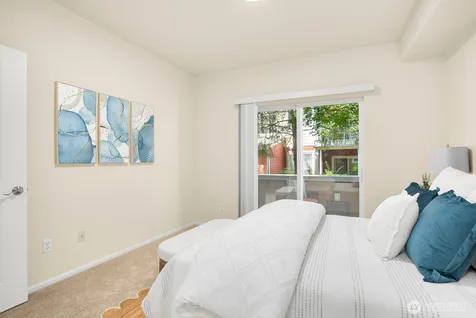 503 225th Lane NE Sammamish WA 98074