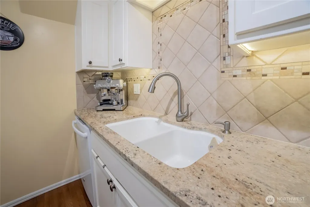 15633 44th Avenue W Lynnwood WA 98087