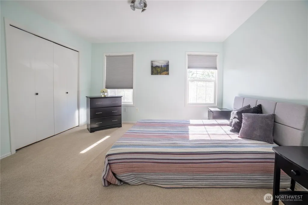 15633 44th Avenue W Lynnwood WA 98087
