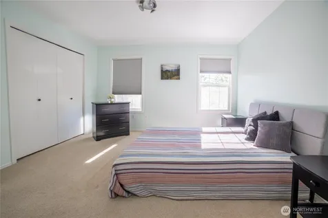 15633 44th Avenue W Lynnwood WA 98087