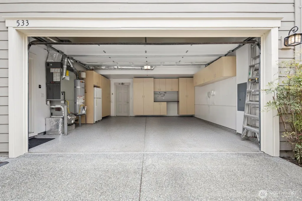 533 3rd Avenue S Kirkland WA 98033