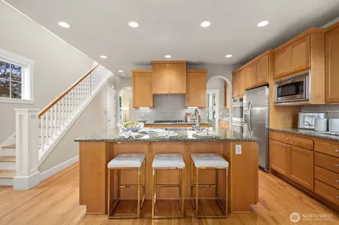 533 3rd Avenue S Kirkland WA 98033