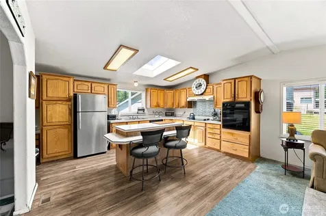 13045 SE 208th Kent WA 98031