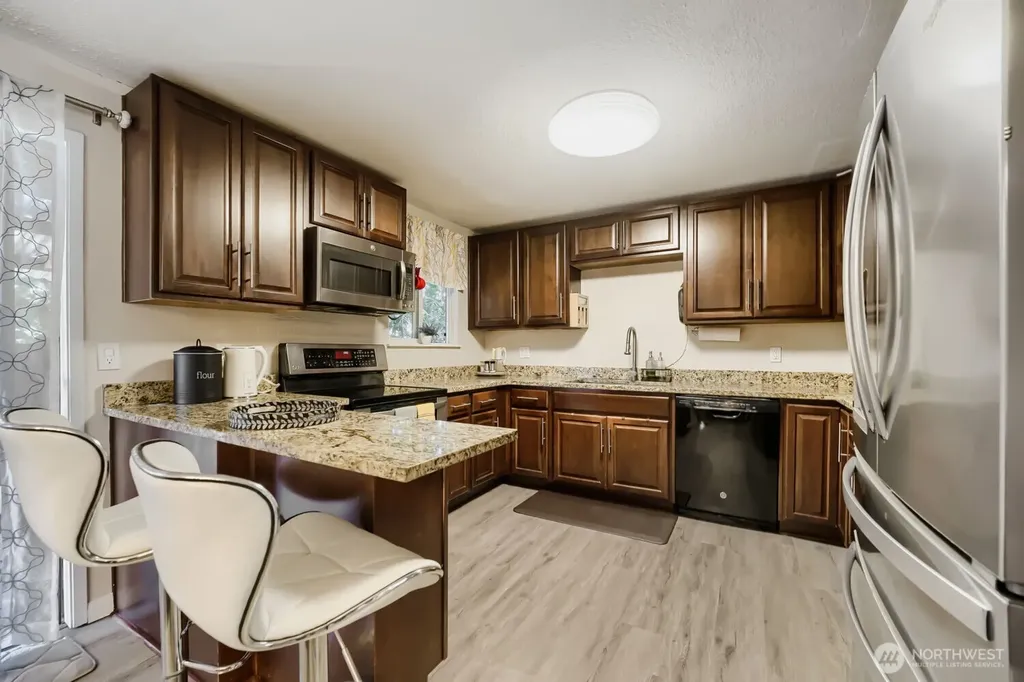 22941 105th Avenue SE Kent WA 98031