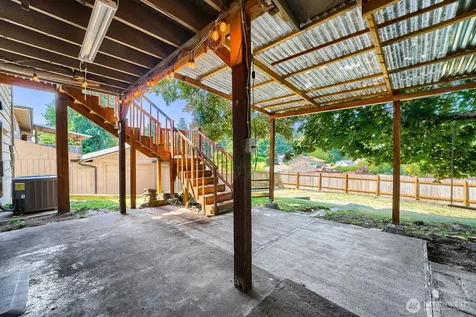 22941 105th Avenue SE Kent WA 98031