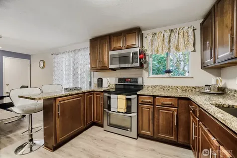 22941 105th Avenue SE Kent WA 98031