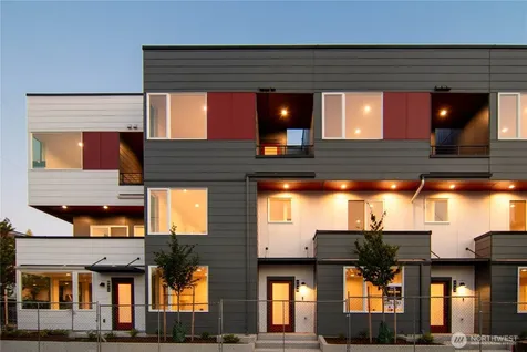 6905 42nd Avenue S Seattle WA 98118