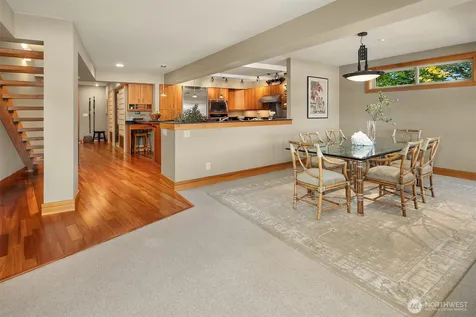 267 Shannon Drive SE Bainbridge Island WA 98110