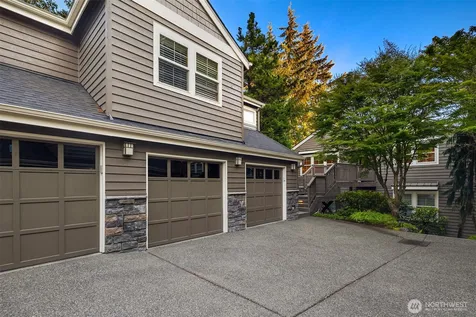 267 Shannon Drive SE Bainbridge Island WA 98110