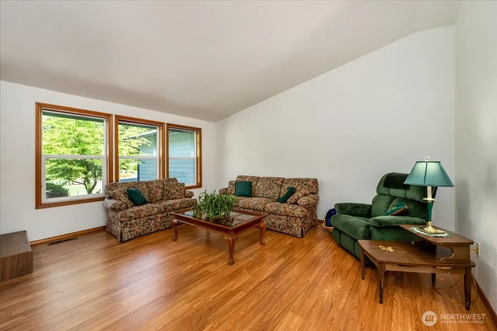 1218 SE Wickie Place Tumwater WA 98501