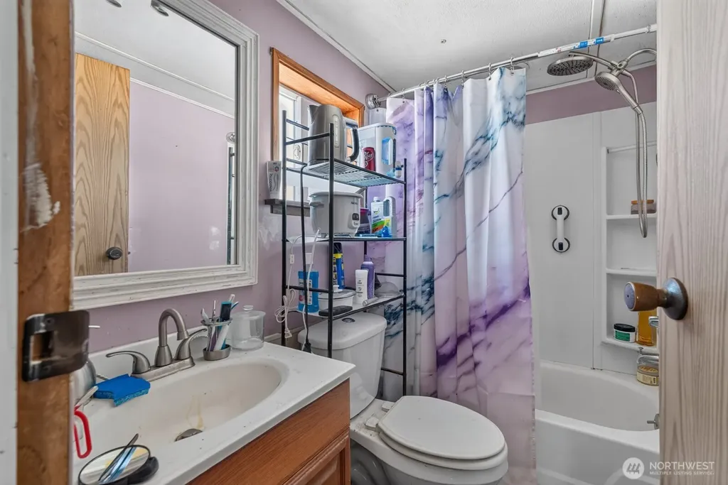 4205 Auburn Way S Auburn WA 98092