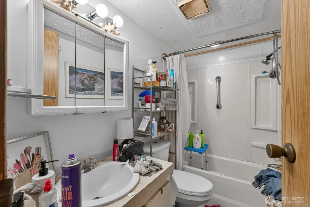 4205 Auburn Way S Auburn WA 98092