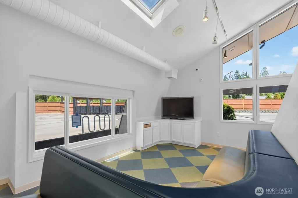 4205 Auburn Way S Auburn WA 98092