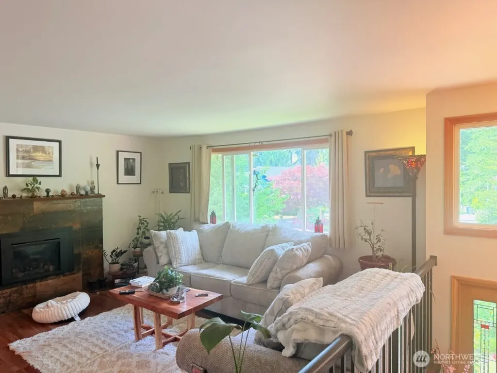 5004 99th Street SW Mukilteo WA 98275