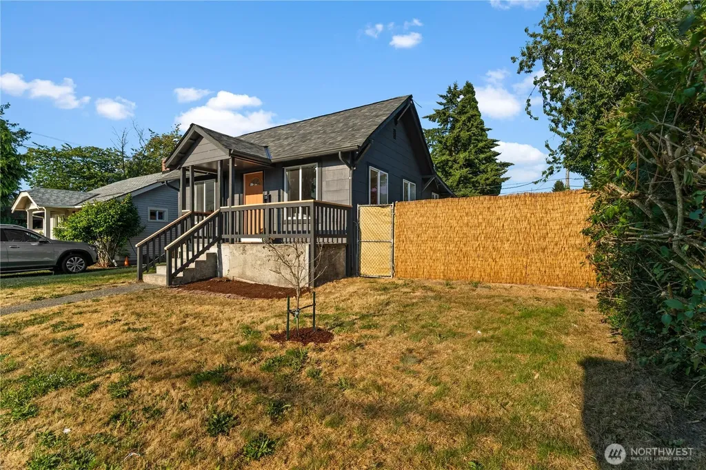 7223 S Park Avenue Tacoma WA 98408
