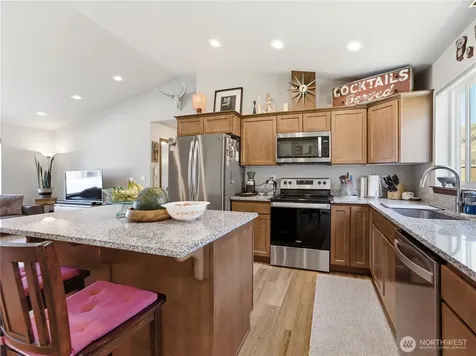159 George Loop Rock Island WA 98850
