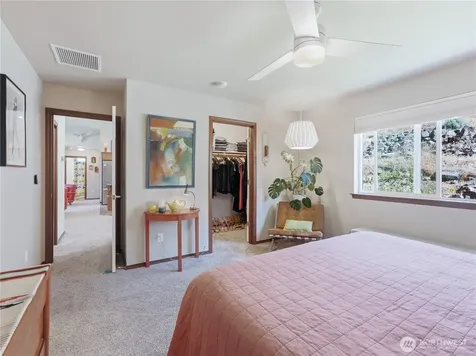 159 George Loop Rock Island WA 98850