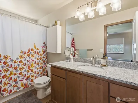 159 George Loop Rock Island WA 98850